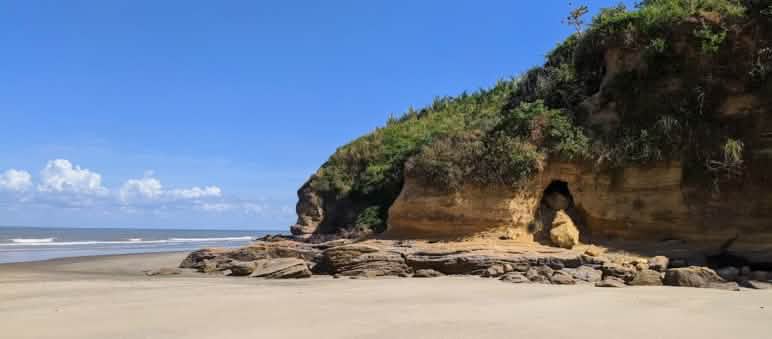 The rocks of Cajual Island are home to the important archaeological site Laje do Coringa Beach and rocky coast on Cajual Island