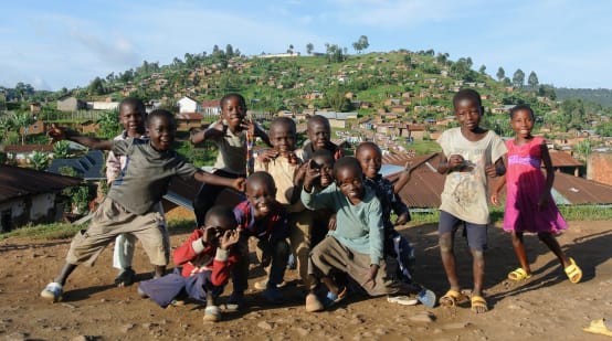 Children in Kanya Bayonga